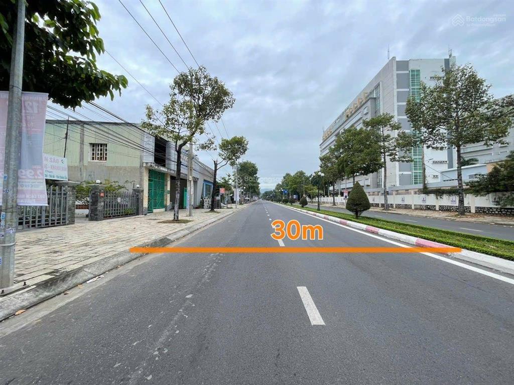 Bán 328 m2 đất mặt tiền đường 30m, phường long toàn, đối diện kdc barya citi