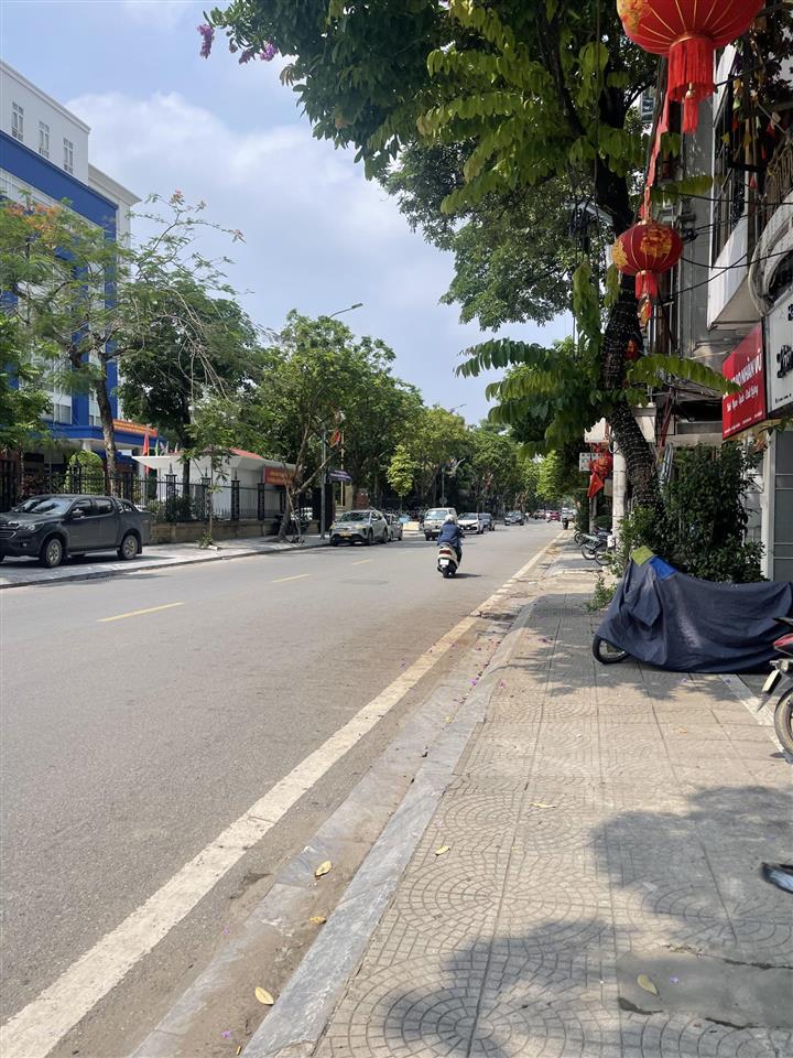 Bán nhà mặt phố tô hiệu, 22,5 tỷ, 48m2, view đẹp, giá cực chất