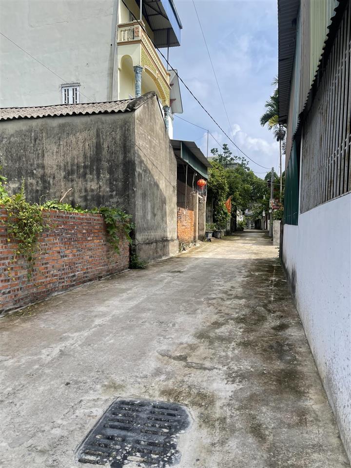 Cần tiền bán gấp đất thượng vực, hoà phú, giá 1.45tỷ ngõ ô tô 7c vào