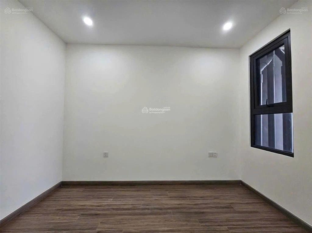 Cho thuê căn hộ 2pn a&t sky garden 74m2 nhà mới 100% giá 6,5 triệu/tháng