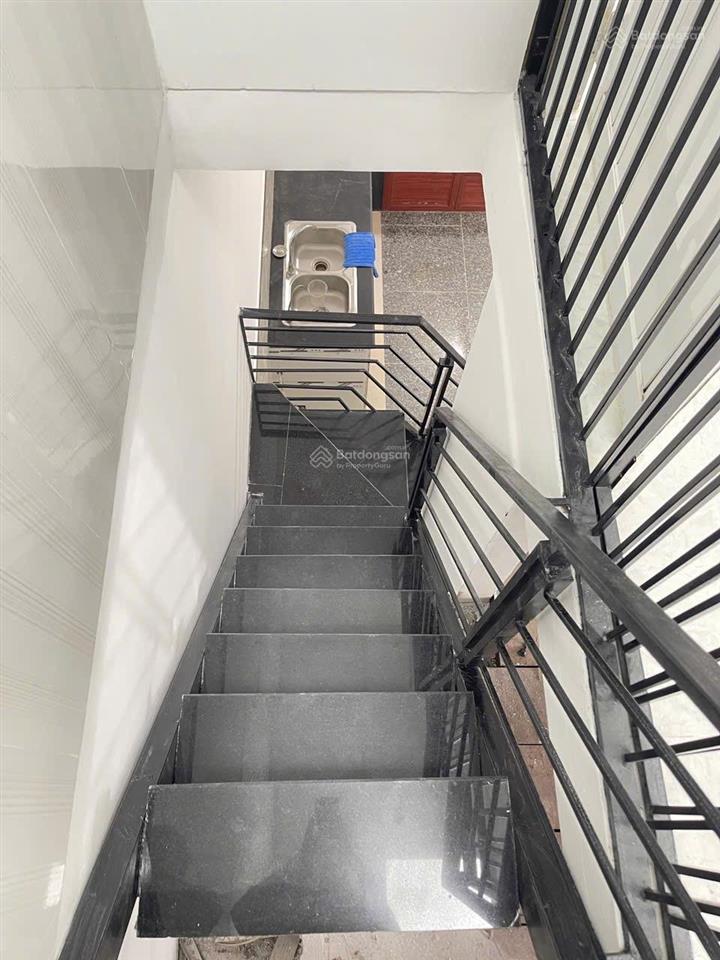 Bán nhà riêng tại ao đôi, 4,6 tỷ, 49 m2, 3pn, 2wc, 2 tầng, hướng nam