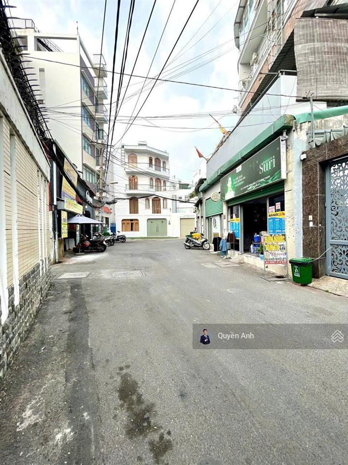 Bán đất góc 2 mặt tiền  đường 12m ung văn khiêm, bình thạnh, 8x20m, sản phẩm hiếm, sổ chuẩn đẹp