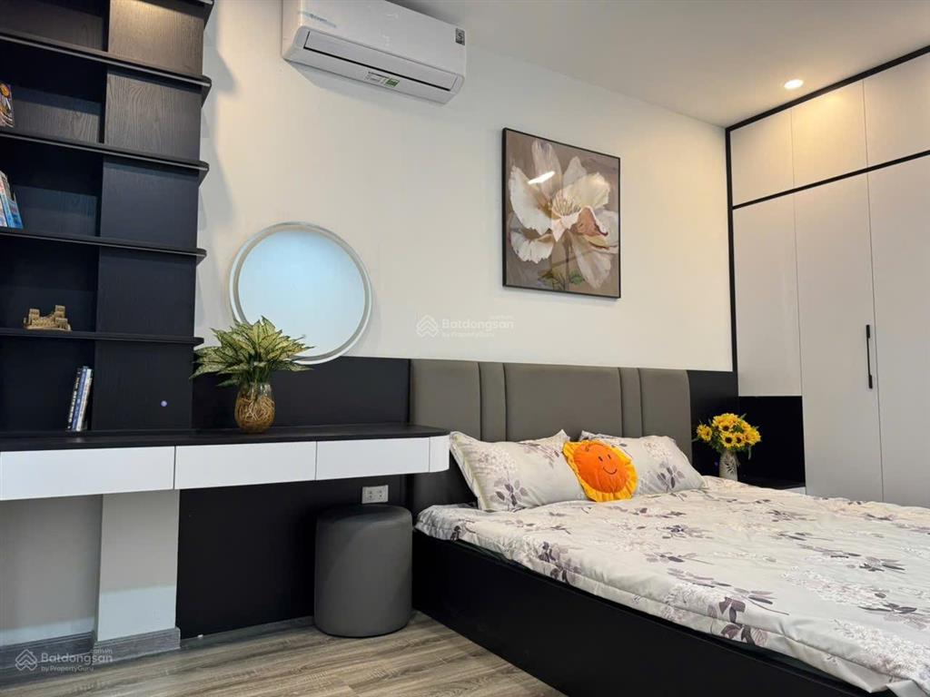 Tôi chính chủ bán nhà số 32 ngõ 1 quan nhân, thanh xuân, nhà 6 tầng ô tô tránh nhau kinh doanh