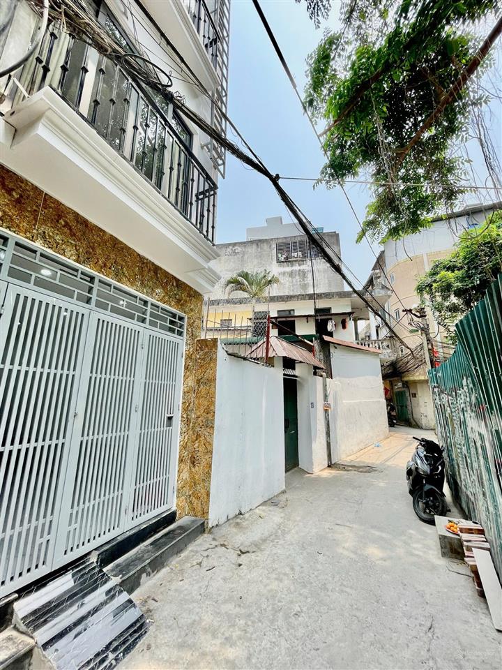 Cắt lỗ giá rẻ tòa ngọc hà 67m2, 8 tầng thang máy 13 phòng doanh thu 85tr/tháng
