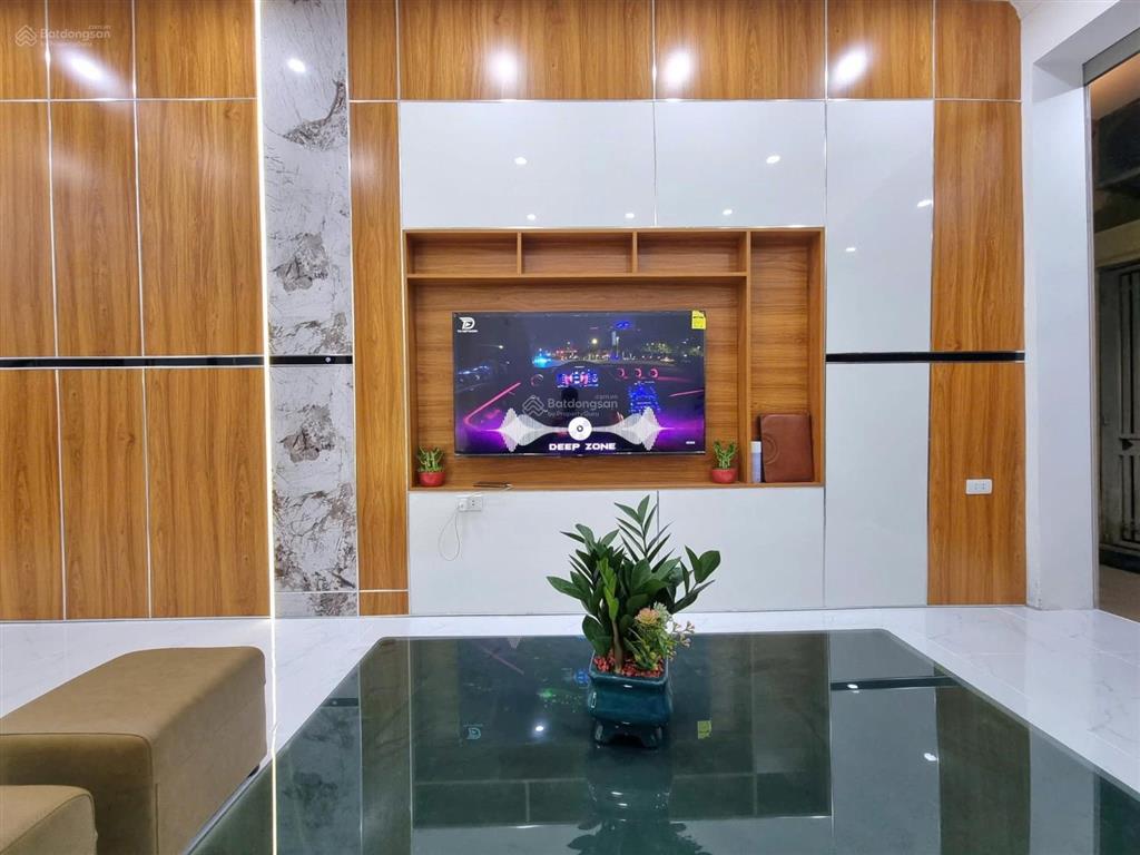 Bán nhà tân triều, ô tô đỗ cửa, kinh doanh, thanh trì, 38m2, 5 tầng, giá 8.6 tỷ