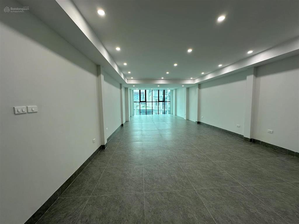 Siêu phẩm mặt phố chiến thắng, hà đông, vỉa hè kinh doanh, 110m2, 7 tầng thang máy, giá đầu tư. mặ