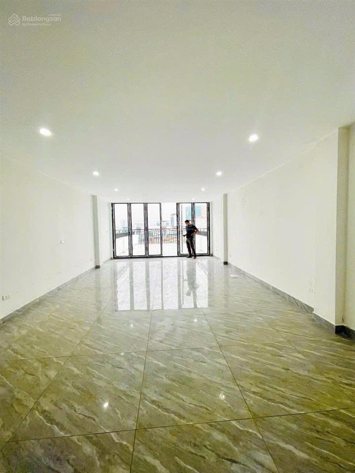 Hàng siêu kín, toà văn phòng, đẹp nhất hà đông, 43 tỷ, 130m2, 8 tầng, thông sàn, gà đẻ trứng vàng.