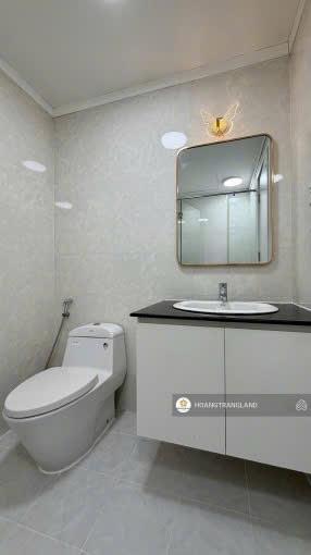 Chính chủ cần bán căn hộ 82m2, nhà siêu đẹp, siêu hot,  phi 0902 539 ***