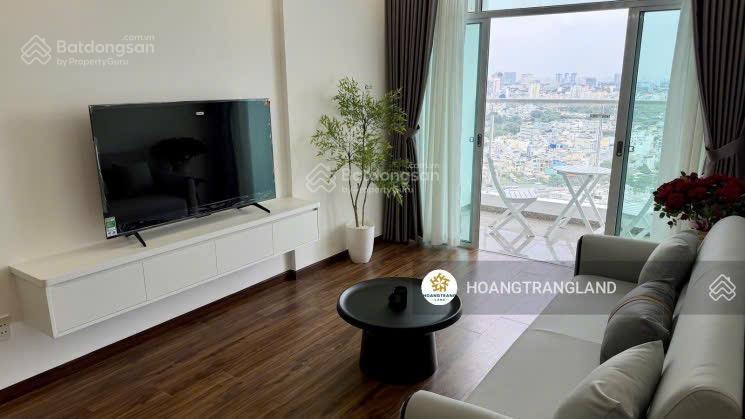 Chính chủ cần bán căn hộ 82m2, nhà siêu đẹp, siêu hot,  phi 0902 539 ***