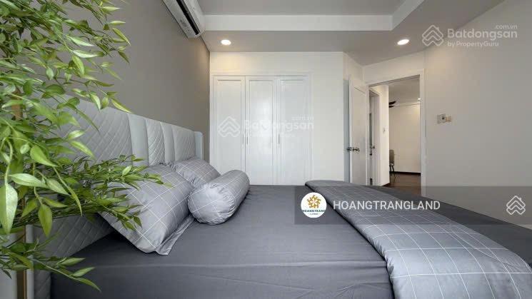 Chính chủ cần bán căn hộ 82m2, nhà siêu đẹp, siêu hot,  phi 0902 539 ***