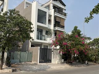 Bán nhà mới 100% thiết kế hiện đại, đường trước nhà 16m