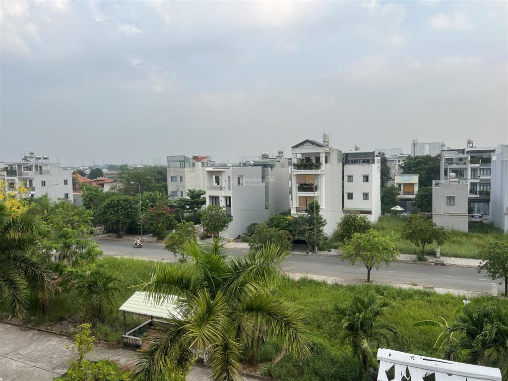 Bán nhà tại kdc đào sư tích view công viên thoáng mát, đầy đủ tiện nghi.