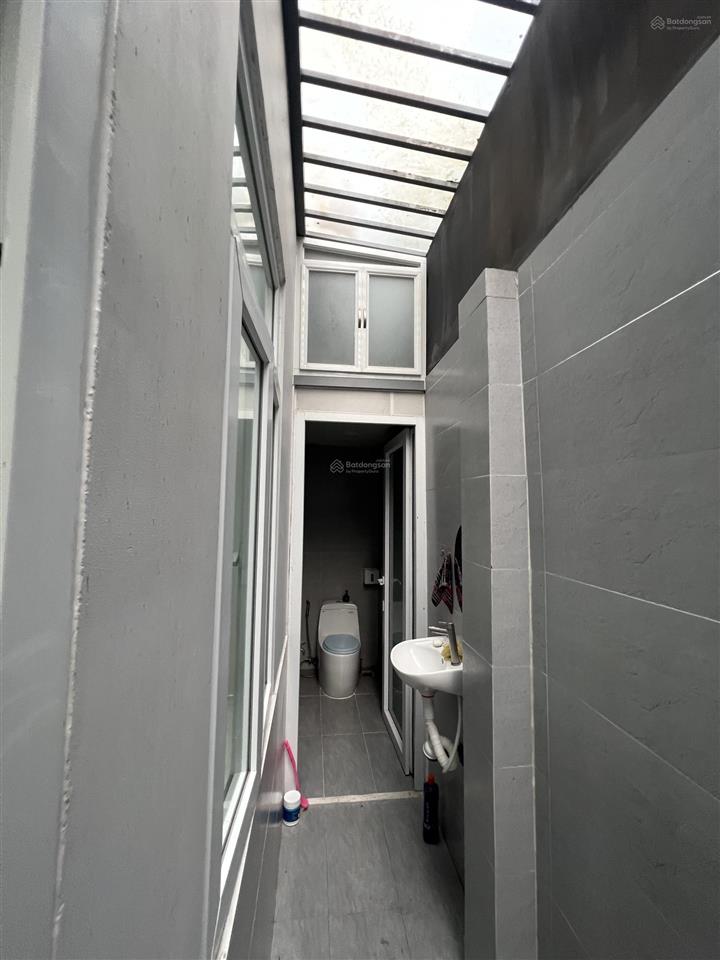 Bán nhà tại kdc đào sư tích view công viên thoáng mát, đầy đủ tiện nghi.