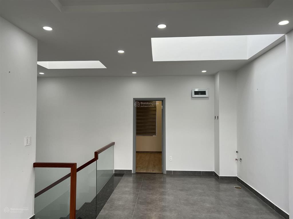 Bán nhà tại kdc đào sư tích view công viên thoáng mát, đầy đủ tiện nghi.