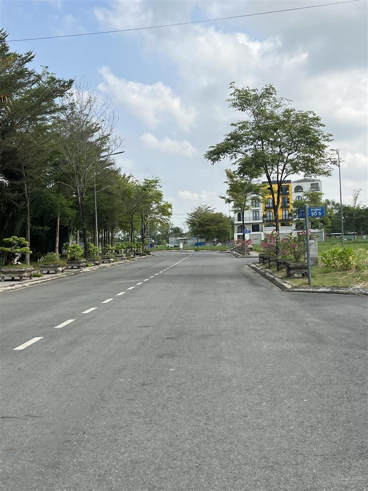 Đất nền giá rẻ tại kdc ven sông gia long, nhà bè