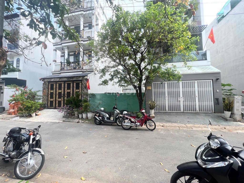 Đất nền kdc đào sư tích đối diện là chung cư tt genesis
