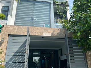 Cho thuê nhà nguyên căn kdc đào sư tích  nhà đẹp, xách vali vào ở ngay