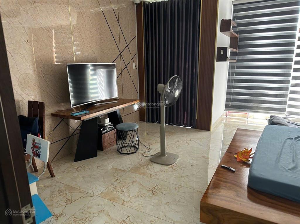 Cho thuê nhà nguyên căn kdc đào sư tích  nhà đẹp, xách vali vào ở ngay