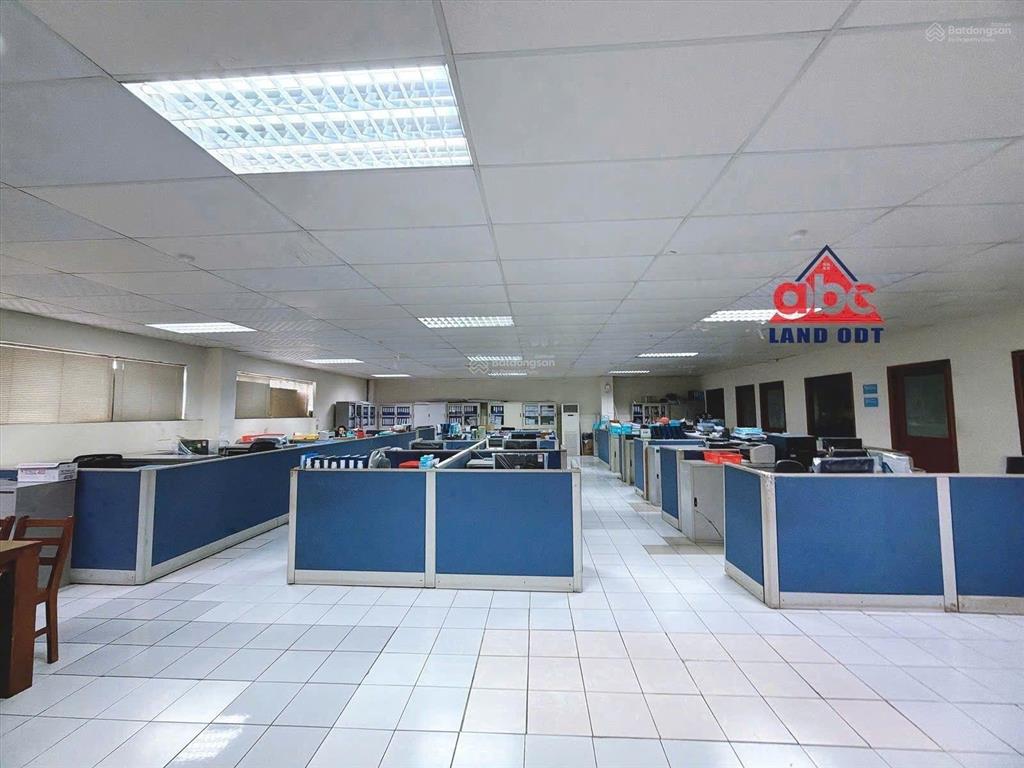 Cho thuê xưởng sx 6645m2. tổng dt 10.000m2. kcn nhơn trạch đồng nai. giá chỉ 111.456 đ/m²/th (pccc)