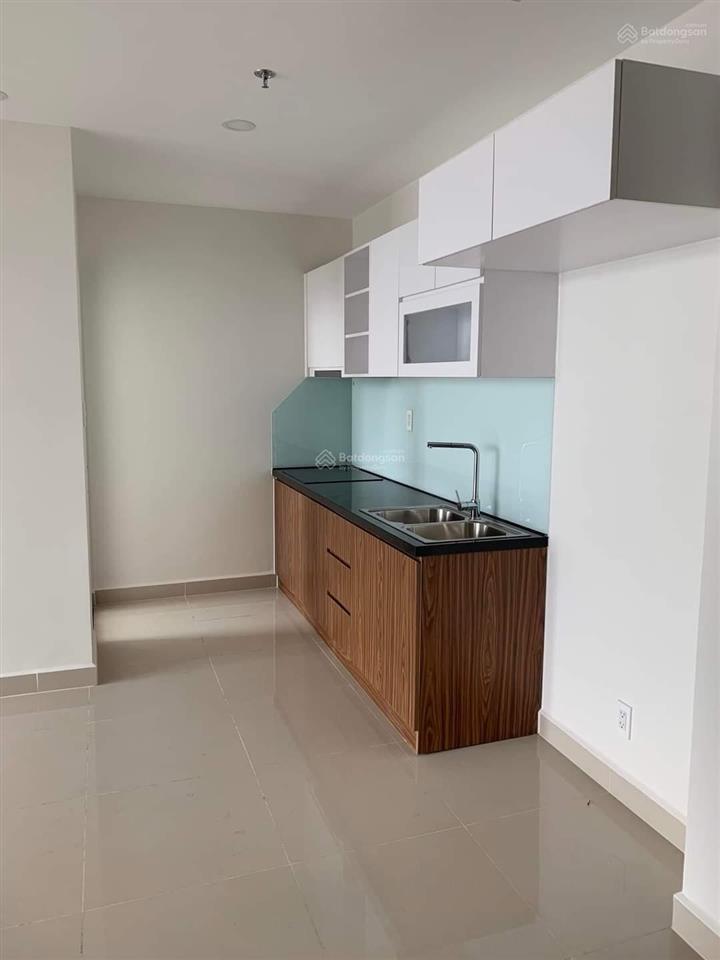 Bán căn hộ chung cư tại phú đông premier, 3,3 tỷ, 68 m2, sổ hồng sẵn, tầng trung