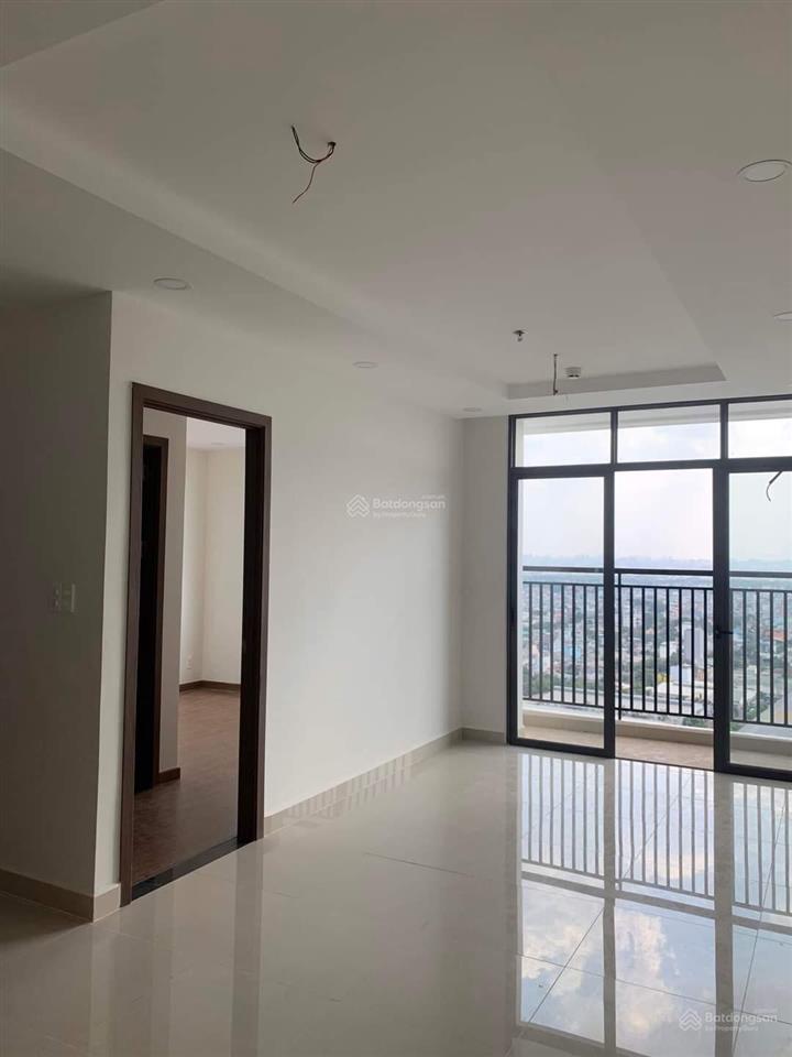 Bán căn hộ chung cư tại phú đông premier, 3,3 tỷ, 68 m2, sổ hồng sẵn, tầng trung
