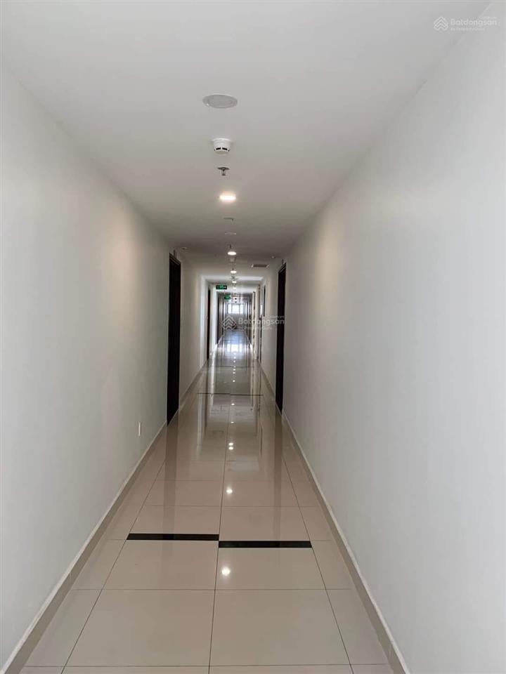 Bán căn hộ chung cư tại phú đông premier, 3,3 tỷ, 68 m2, sổ hồng sẵn, tầng trung