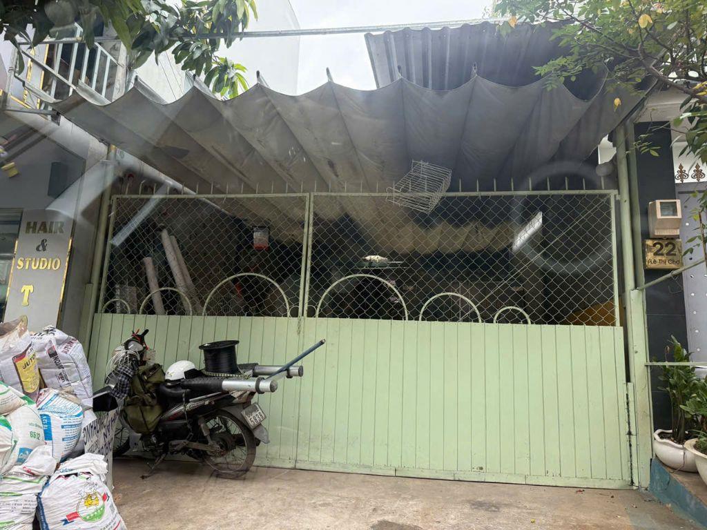 Đất Trống 5x31,5m Đường lê thị chợ Phường Phú Thuận Q7