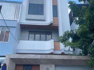Nhà Mới 100% DT; 7.6x18m 4 Tầng đường 45 Phường Tân Quy Quận 7