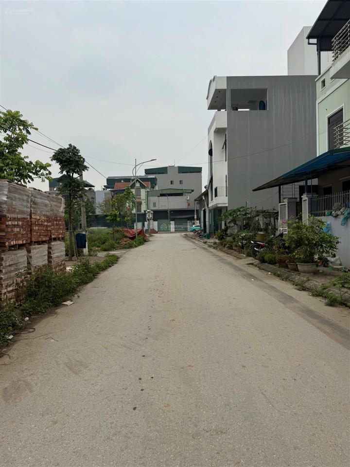 Bán lô đất dịch vụ 77m tại thôn yên lũng, xã an khánh, hà nội. mặt tiền lớn hơn 7m
