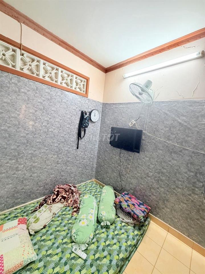Nguyễn Trung Ngạn, Quận 1 Giá chào 6,5 tỷ.