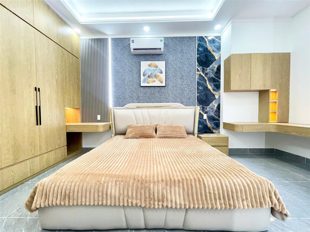 Nhà sổ hồng riêng 64m2  trục chính kdc kinh doanh buôn bán đa ngành nghề