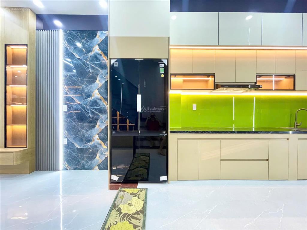 Nhà sổ hồng riêng 64m2  trục chính kdc kinh doanh buôn bán đa ngành nghề