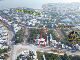 Bán nhà đất giáp 2 đường lớn dt 4308,8m2 (odt 1130m2)có cây xăng,trạm sạc nhà xe,nhà yến,homestay