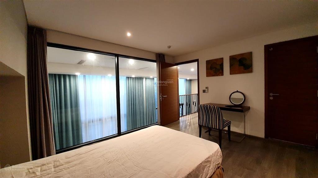 Cần bán căn hộ 3pn tại pentstudio, lô góc, tầng cao, view cầu nhật tân đẹp, sổ lâu dài, chỉ 20 tỷ