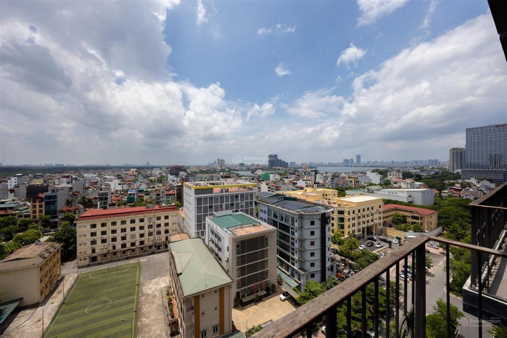 Bán chcc tại pentstudio, thông tầng, 76m2, view hồ tây, sở hữu lâu dài, giá chỉ 9.2 tỷ, tầng trung