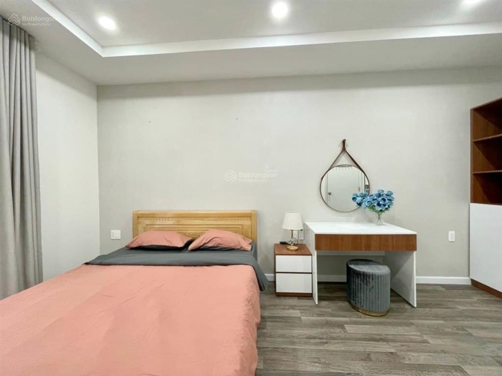 Bán nhanh ch richstar tân phú 2pn 1wc giá 3 tỷ 150 bao thuế phí toàn bộ.  0932 262 ***