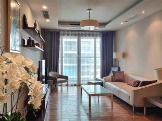 Gia đình cần bán căn 2pn rộng 123m2 dự án mandarin garden, căn đẹp, view sân vườn nội khu cực vip