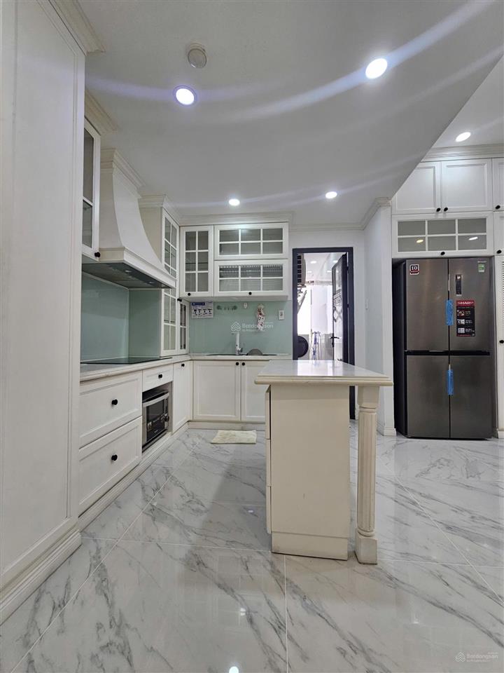 Bán căn hộ 2pn 85m2 đầy đủ nội thát vạn đô