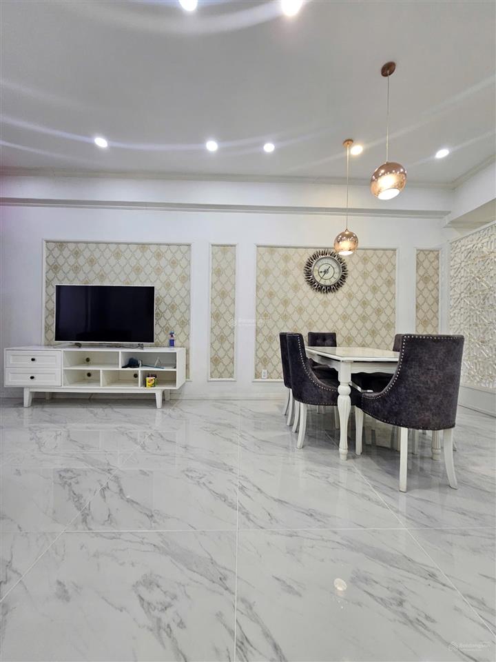 Bán căn hộ 2pn 85m2 đầy đủ nội thát vạn đô