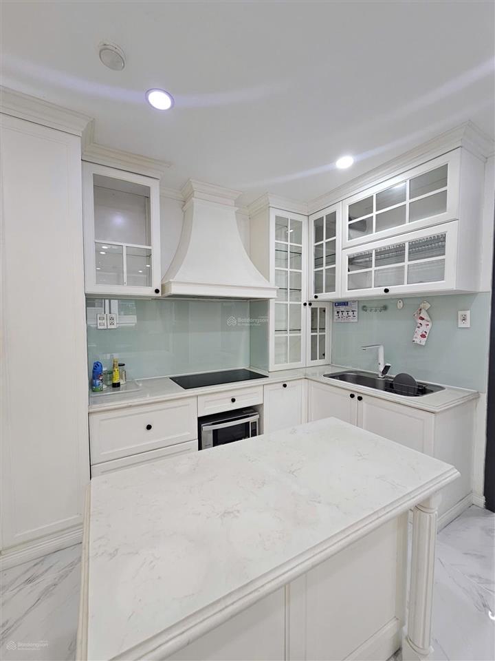 Bán căn hộ 2pn 85m2 đầy đủ nội thát vạn đô