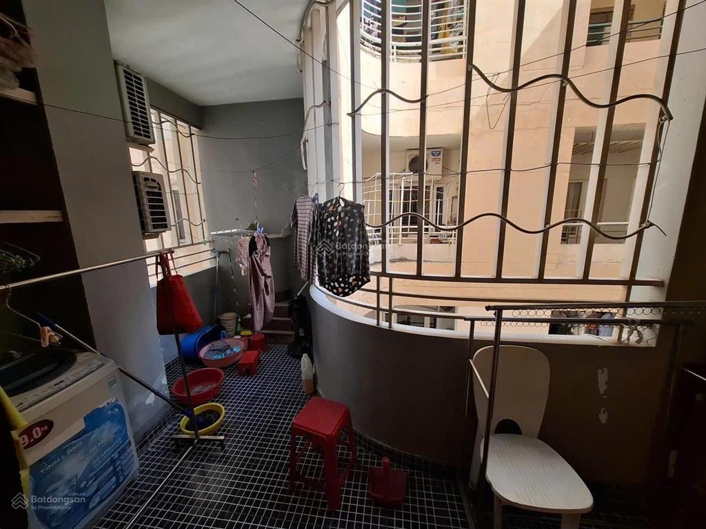 Bán căn hộ 2pn 87m2 đầy đủ nội thất bến vân đồn