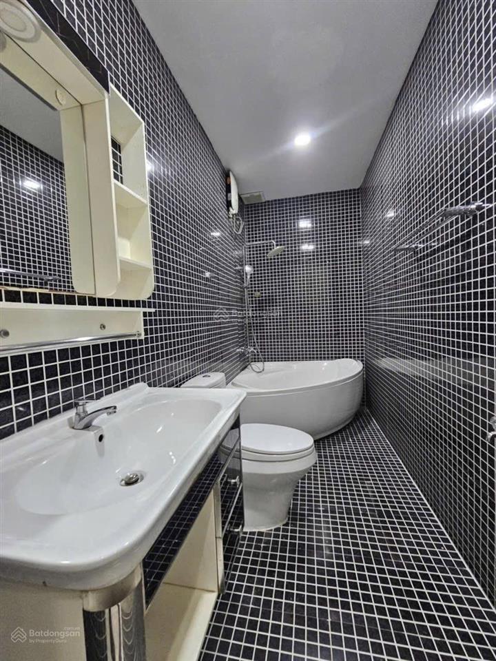 Bán căn hộ 2pn 87m2 đầy đủ nội thất bến vân đồn