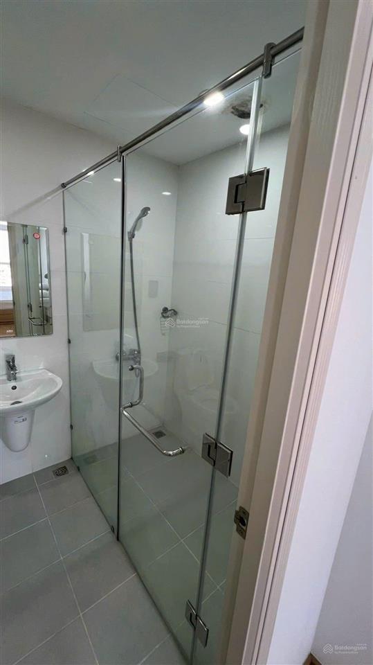 Bán căn hộ 2pn 87m2 đầy đủ nội thất bến vân đồn