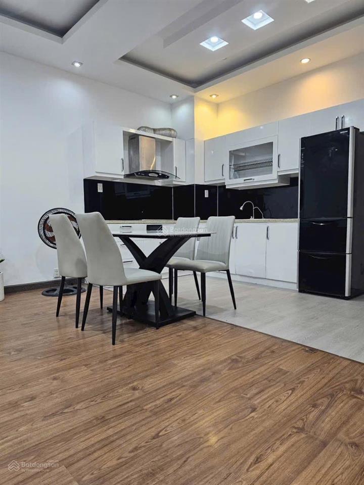 Bán căn hộ 2pn 87m2 đầy đủ nội thất bến vân đồn
