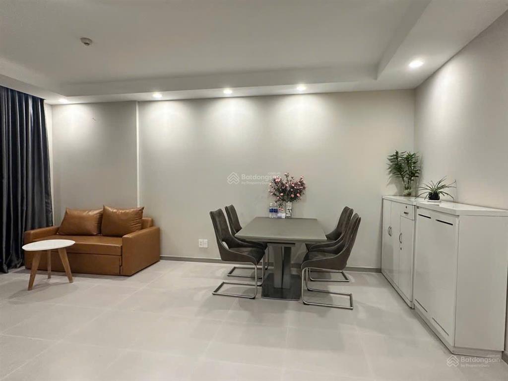 Bán căn hộ 1 phòng ngủ the gold view 50m2