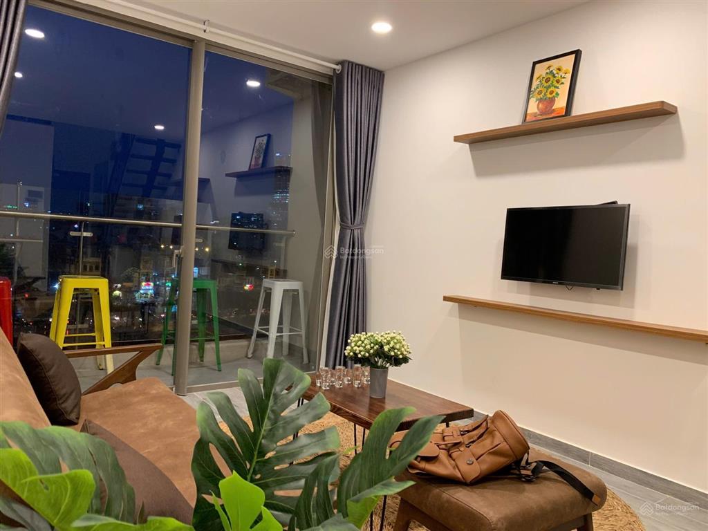 Cho thuê căn hộ duplex masteri millennium đầy đủ nội thất