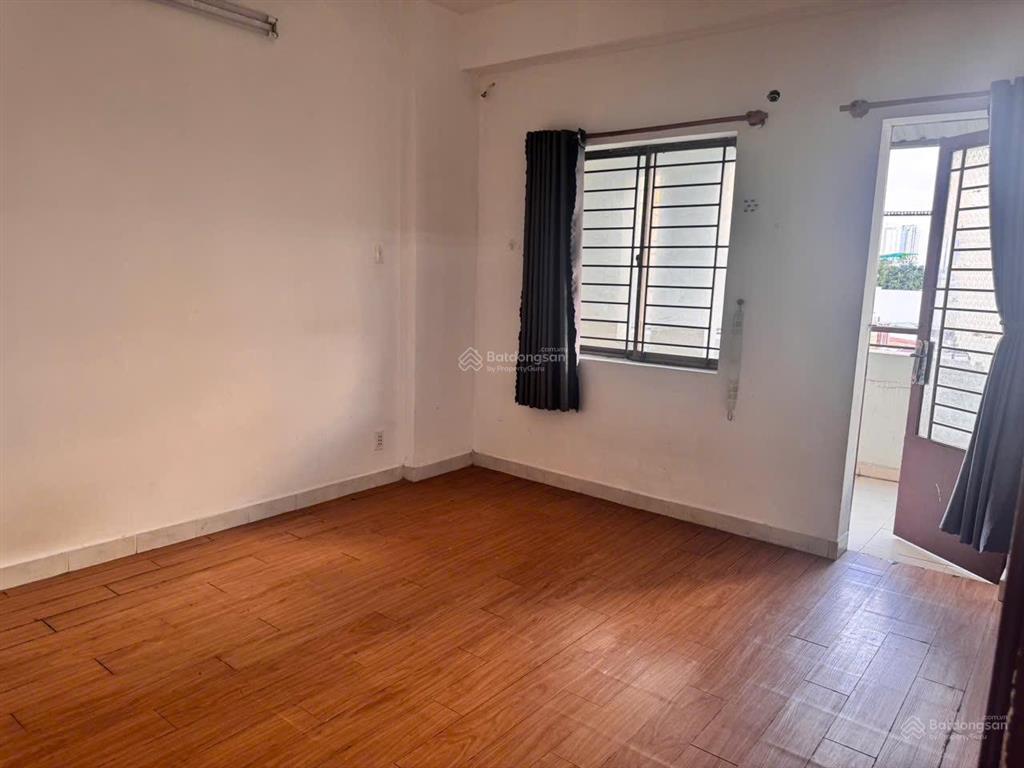 Bán căn hộ 2pn đầy đủ nội thất đã có sổ khánh hội 1