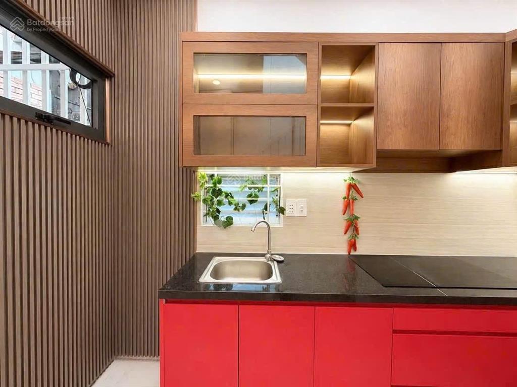 Bán nhà phố hẻm thông 2 tầng đầy đủ nội thất