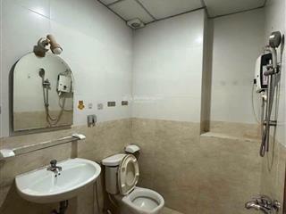 Bán căn hộ 2 phòng ngủ 83m2 khánh hội 1 có sổ