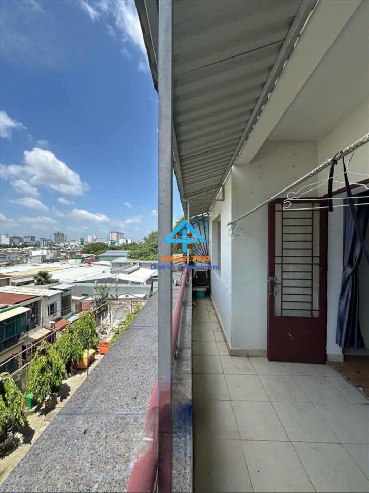 Bán căn hộ 2 phòng ngủ 83m2 khánh hội 1 có sổ
